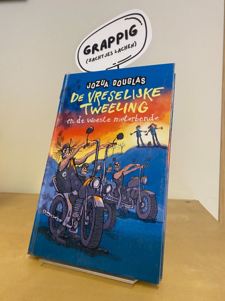 Boekkaartje Grappig (zachtjes lachen) bij De verschrikkelijke tweeling en de woeste motorbende door Jozua Douglas